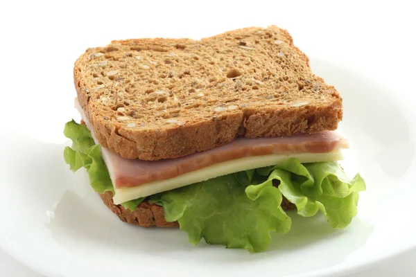 Sándwich con jamón y queso — Foto de Stock