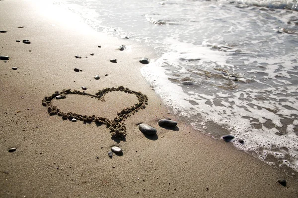Heart at the beach — Stock Photo, Image