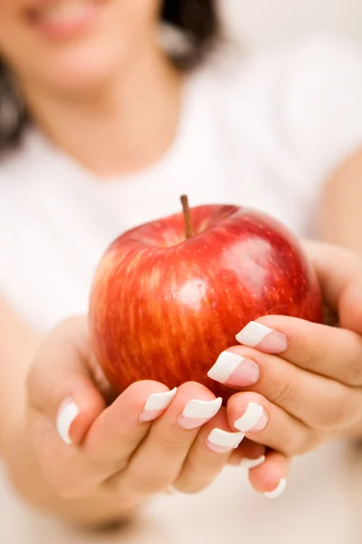 Holding apple — Stock Photo, Image