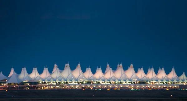 Denver luchthaventerminal — Stockfoto
