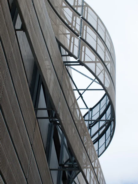 Edifício contemporâneo — Fotografia de Stock