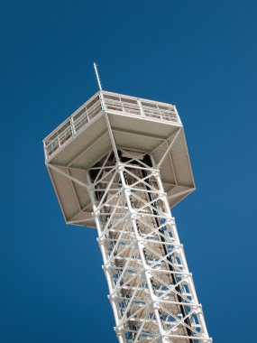 gözetleme kulesi