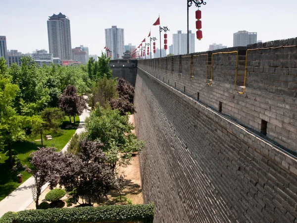 Стена города — стоковое фото