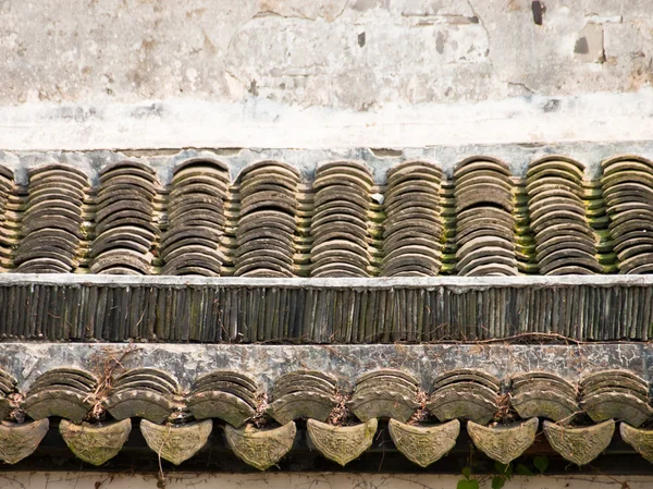 Old roof tile — Stock Photo, Image