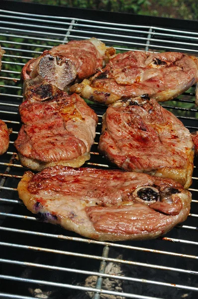 Grilled lamb chops — Stock Photo, Image