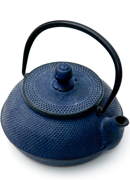 Синій чайник — стокове фото