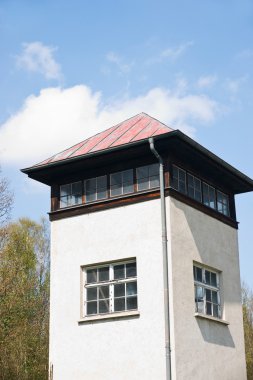 dachau toplama kampı tarafını Saat Kulesi