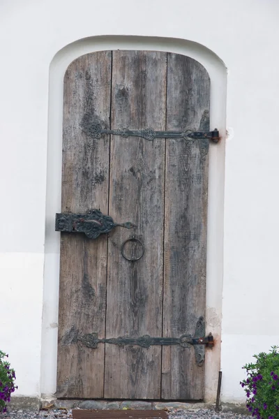 Isolato vecchia porta — Foto Stock