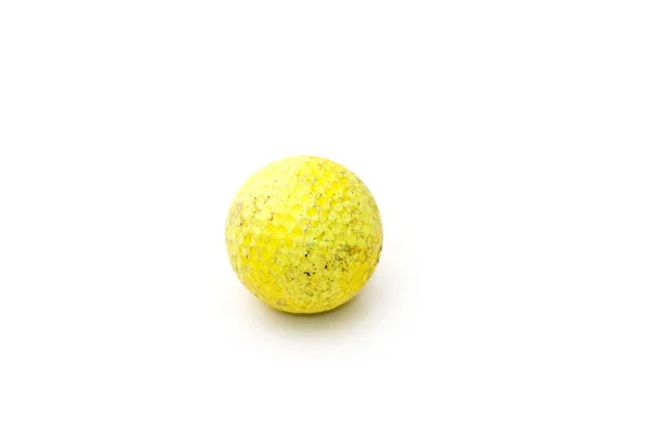 Bola de golfe amarelo usado — Fotografia de Stock