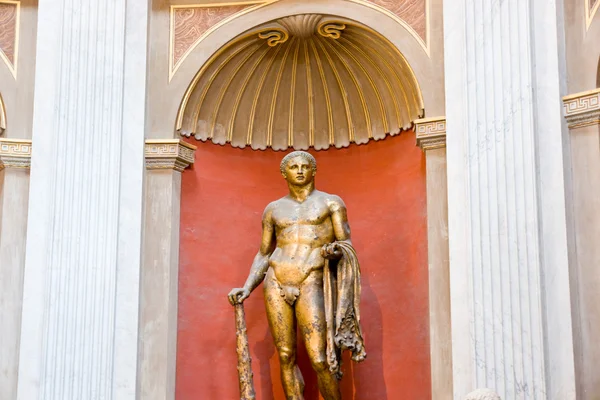 梵蒂冈博物馆内的雕像 — 图库照片