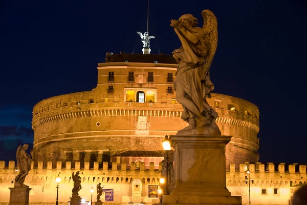 Castello di Sant'Angelo di notte — Foto Stock