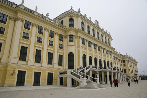 Castillo Schonbrunn en Viena Austria — Foto de Stock