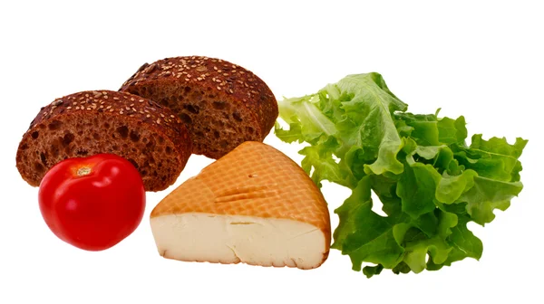 Brood, kaas en groenten — Stockfoto