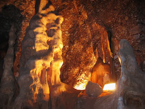 Wewnątrz jaskini — Zdjęcie stockowe