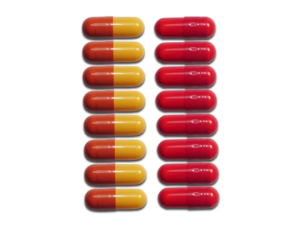 Pillole isolate su sfondo bianco — Foto Stock