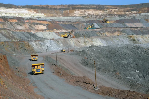 Железная руда — стоковое фото