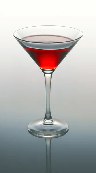 Martiniglas med röda coctail — Stockfoto
