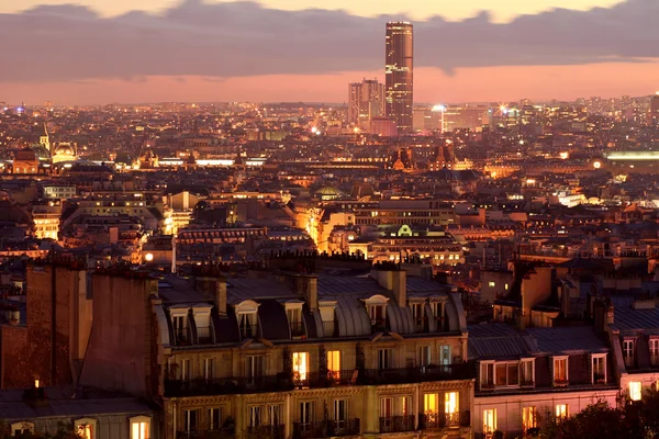 由 sacrecoeur 夜景的巴黎全景 — 图库照片