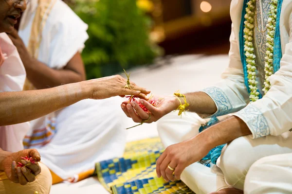 Cerimônia de casamento indiano hindu — Fotografia de Stock