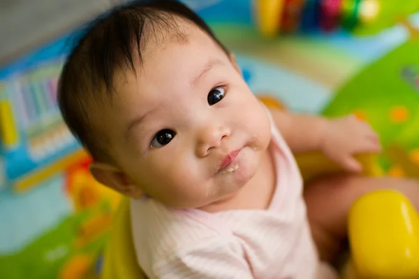 Sei mesi vecchio sud-est asiatico cinese bambino ragazza — Foto Stock