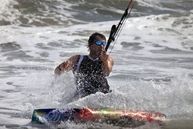 kitesurfer eylem