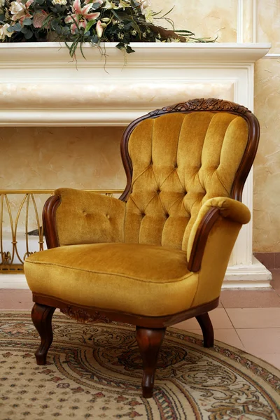 Velvet armchair — Stock Photo, Image