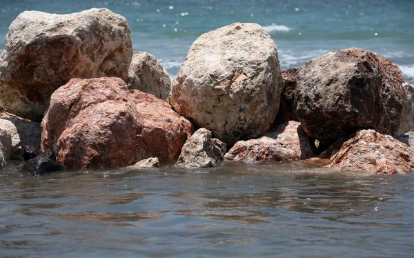 Pedras molhadas — Fotografia de Stock