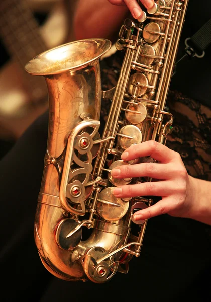 Jugador de saxofón —  Fotos de Stock