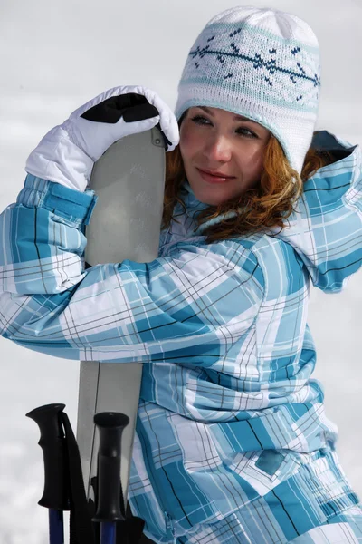 Menina esquiador — Fotografia de Stock