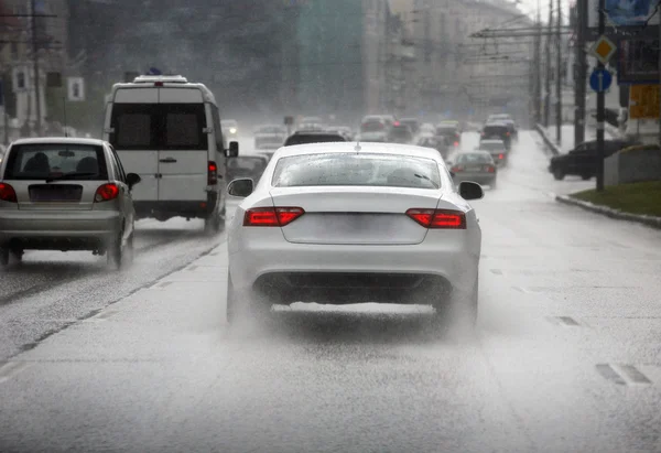 Road in rain — Stock Photo, Image