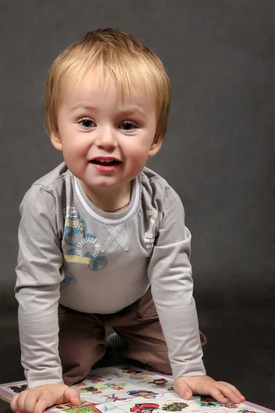 Zdjęcie mały chłopiec — Zdjęcie stockowe