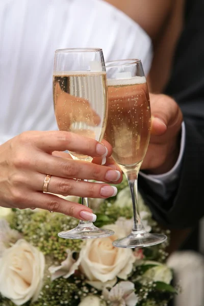 Champagnergläser — Stockfoto