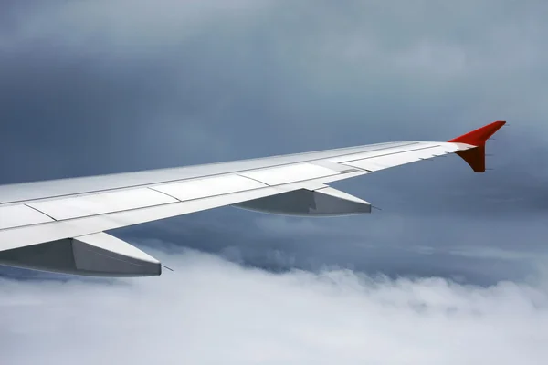 Wing of the plane — Stock Photo, Image