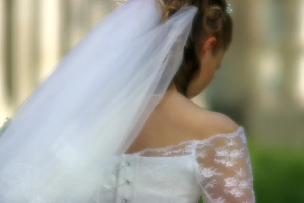 Печальная невеста — стоковое фото