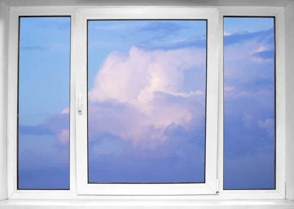 Okno — Zdjęcie stockowe