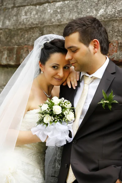 Nygifta par — Stockfoto