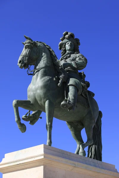 Estátua de Luís XIV — Fotografia de Stock