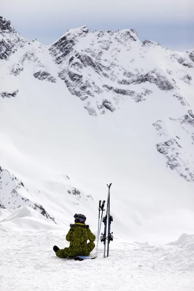 Ragazza sciatrice — Foto Stock
