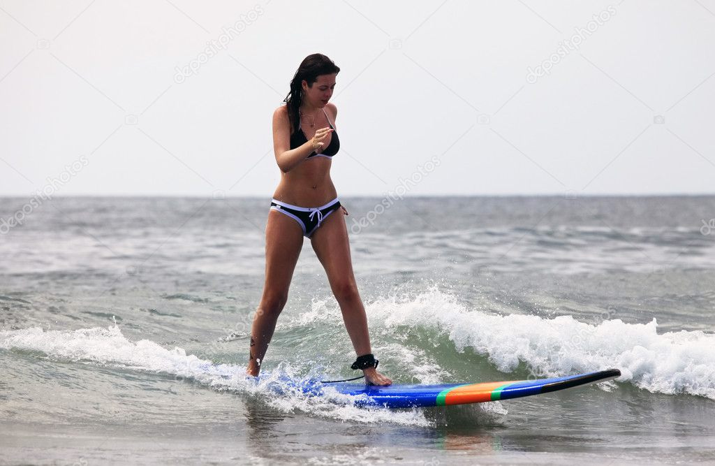 Surfer - girl