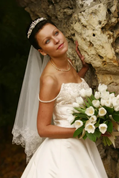 Mooie bruid — Stockfoto