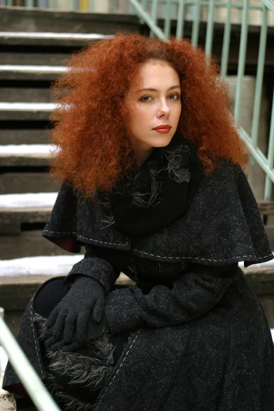 Retrato de la chica de pelo rojo — Foto de Stock