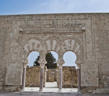 detay kapı Başbakan, Medine azahara