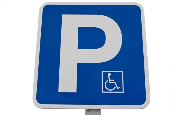 Disabili segno parcheggio su sfondo bianco — Foto Stock
