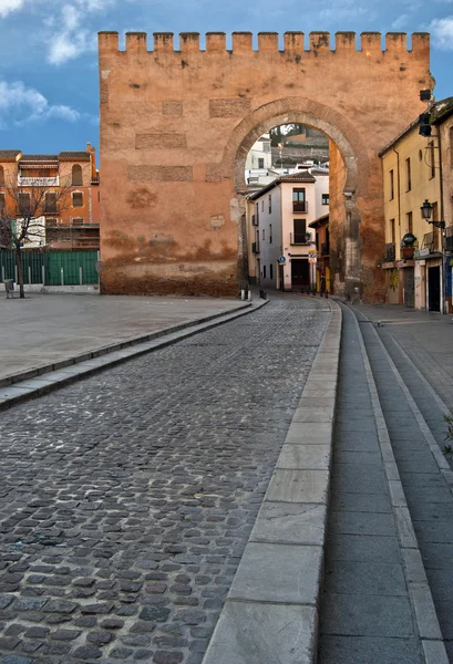 Puerta de Ельвіра, доступ до старих Гранада — стокове фото