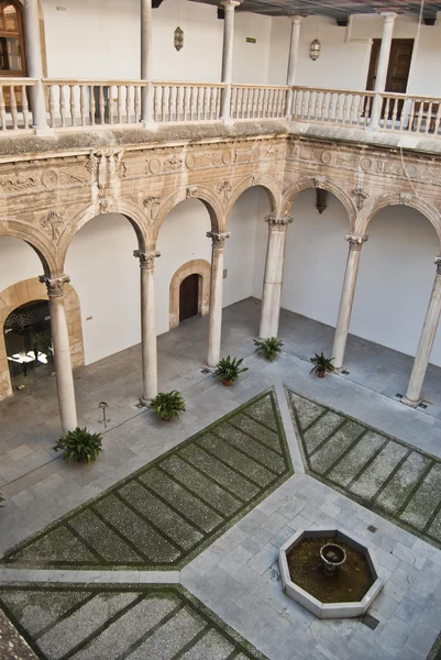 Detalles dentro del Hospital Real, Granada —  Fotos de Stock