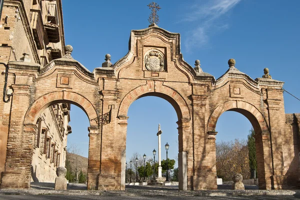 在修道院的 sacromonte，格拉纳达拱门 — 图库照片