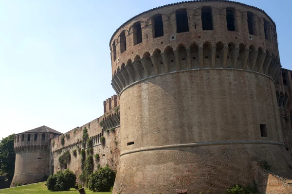 Imola (bologna, emilia-romagna, Italien) - medeltida slott — Stockfoto