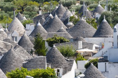 Alberobello (bari puglia, İtalya): trulli panoramik manzaralı