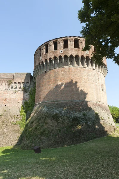 Imola (Bolonia, Emilia-Romania, Włochy) - średniowieczny zamek, cylind — Zdjęcie stockowe