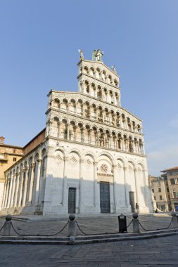 Lucca, church of San Michele in Foro clipart